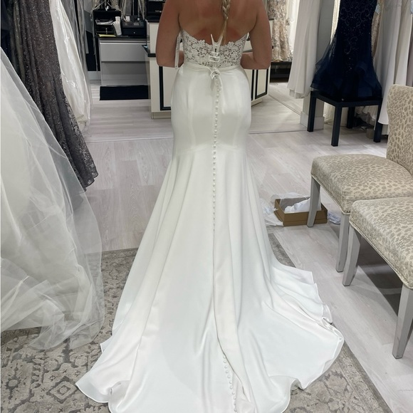 Mikaella Bridal style 2285 gown size 12 never worn, tags still on! - Picture 5 of 6